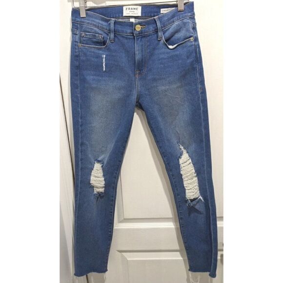 FRAME | Le Skinny De Jeanne Distressed Skinny Jeans in Stanwell - Picture 3 of 10